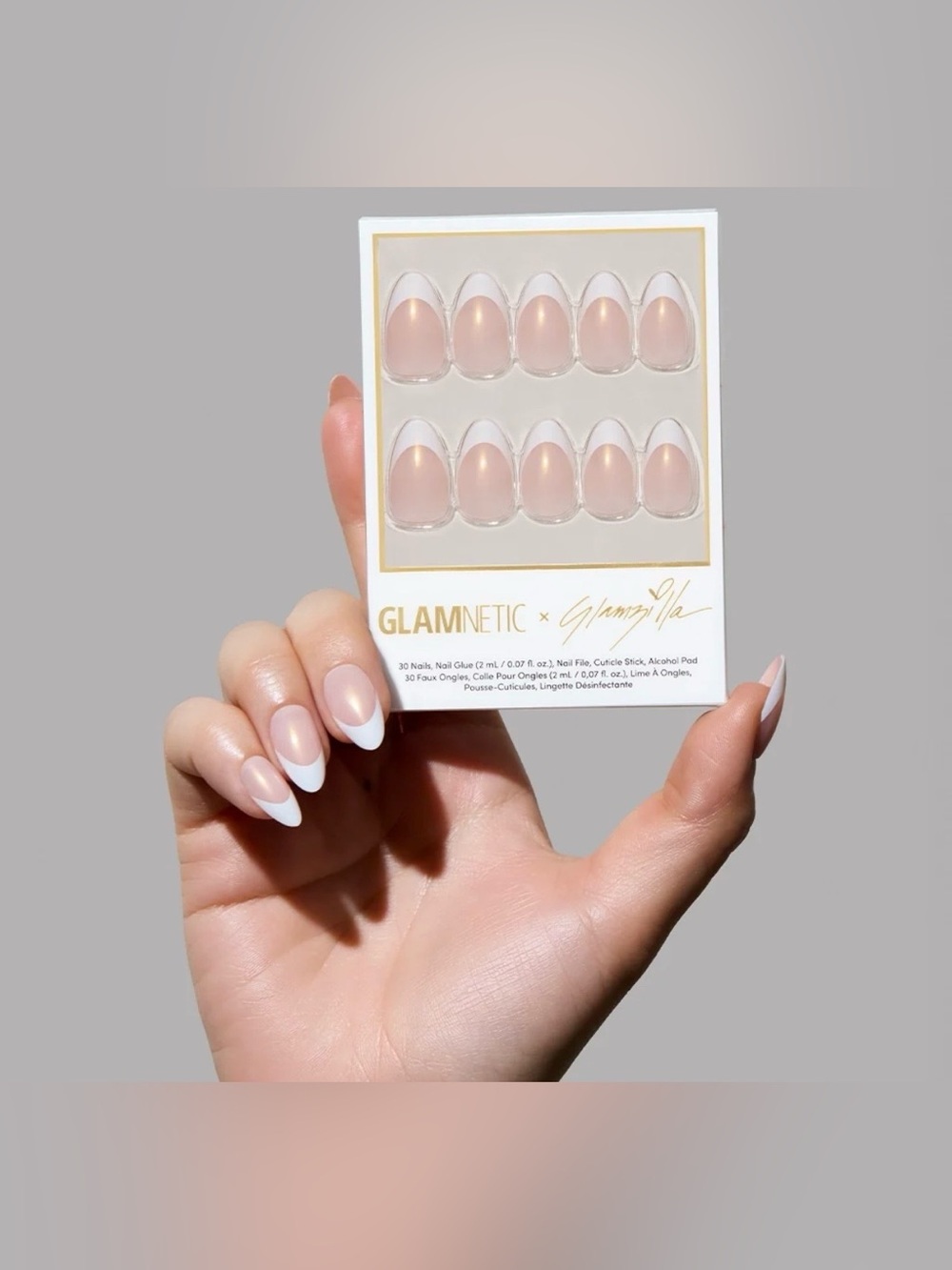 Glamnetic GIVE ‘EM GRACE French Tip Press-On Nails Short Almond Shape nib